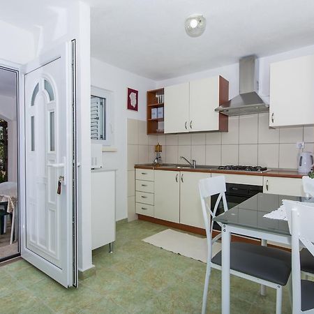 Apartment Mika 2 Trogir Exterior foto